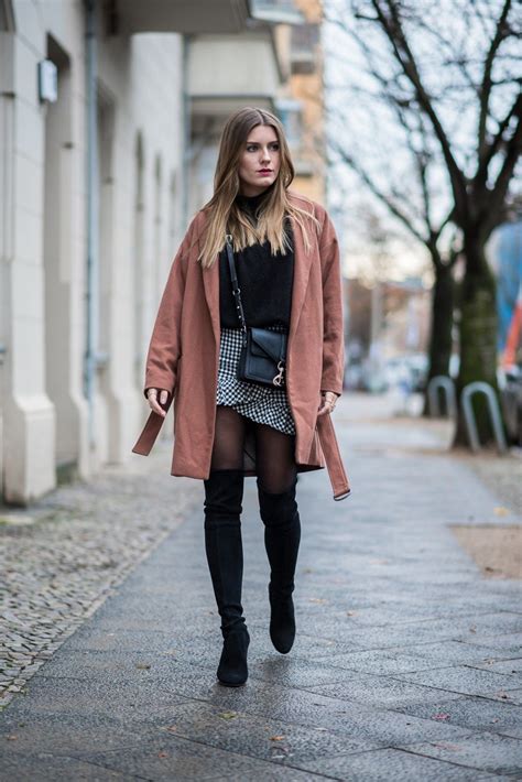 8 Maneiras de usar bota de cano alto nos looks de inverno.